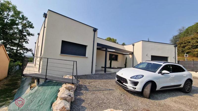 Villa - 150 m² - 6 pièces