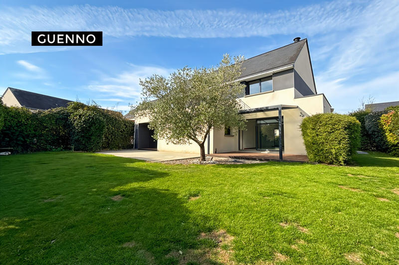 Maison - 190 m² - 8 pièces