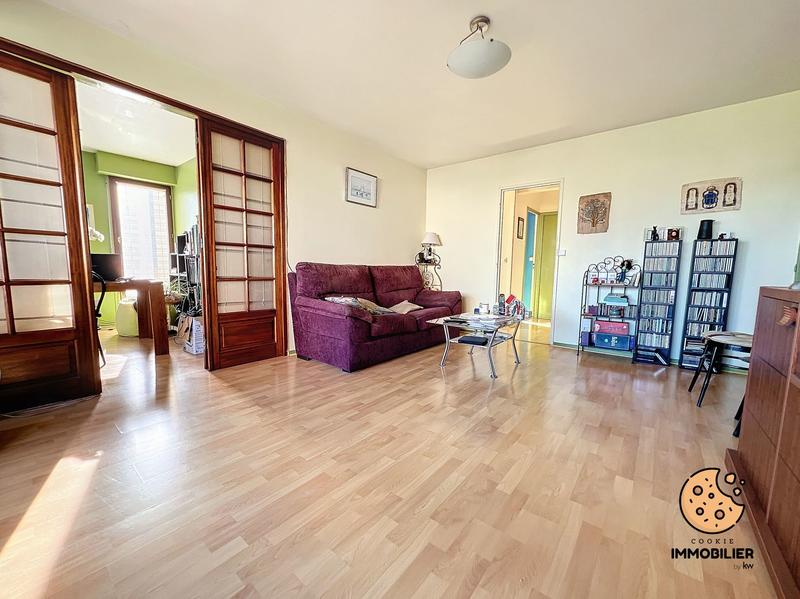 Appartement - 80 m² - 4 pièces