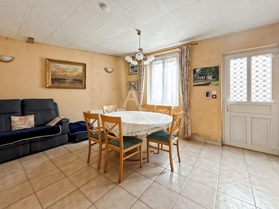 Maison - 80 m² - 4 pièces