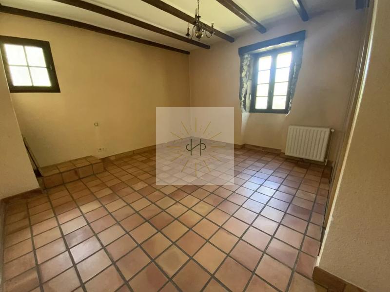 Maison - 157 m² - 6 pièces
