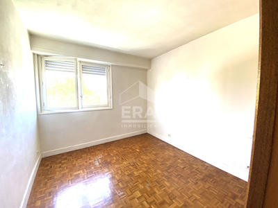 Appartement - 79 m² - 3 pièces