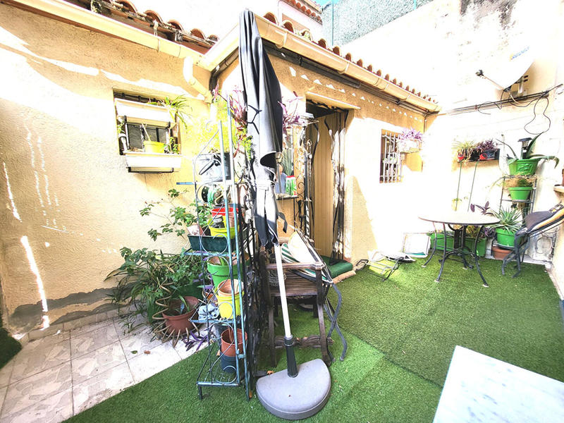 Immeuble - 250 m² - 9 pièces