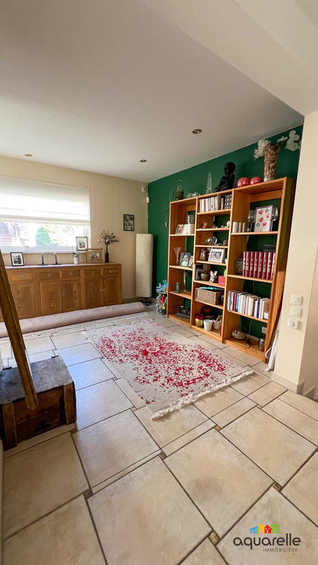 Maison - 250 m² - 7 pièces