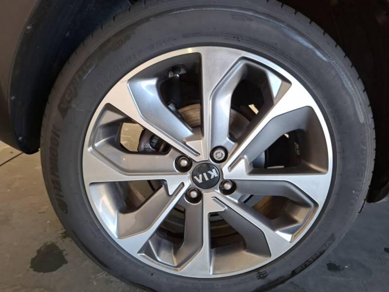 Kia Stonic 1.0 t-GDi 120 ch Isg Bvm6 Design