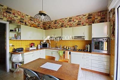 Pavillon - 173 m² - 7 pièces