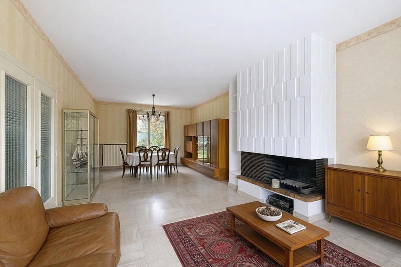 Maison - 253 m² - 7 pièces