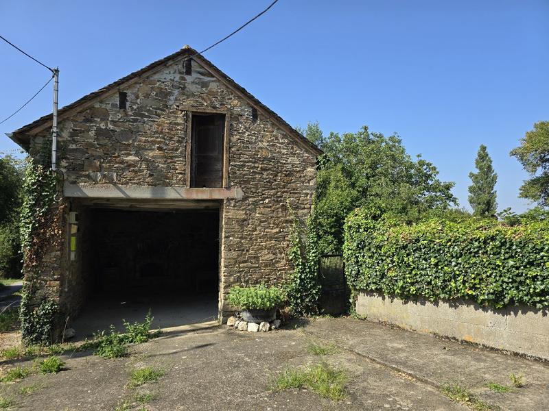 Corps de ferme - 237 m² - 9 pièces