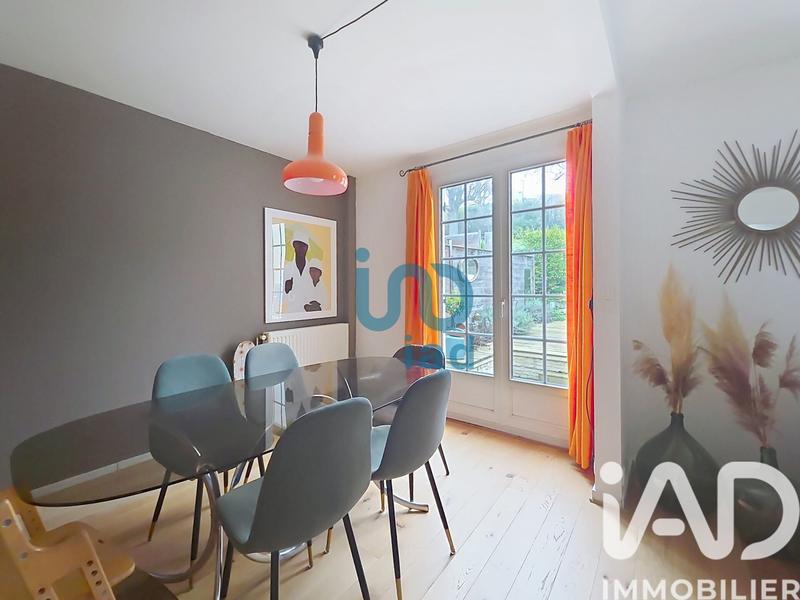 Maison - 140 m² - 8 pièces