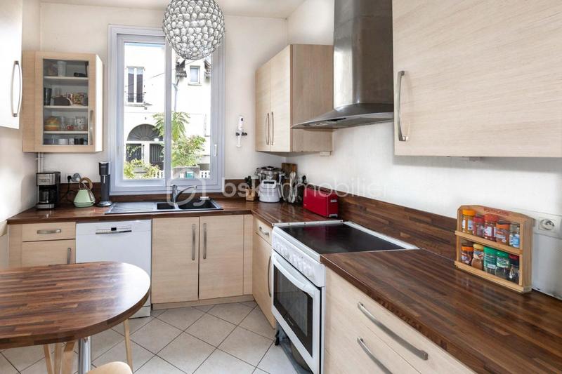 Maison de ville - 185 m² - 6 pièces