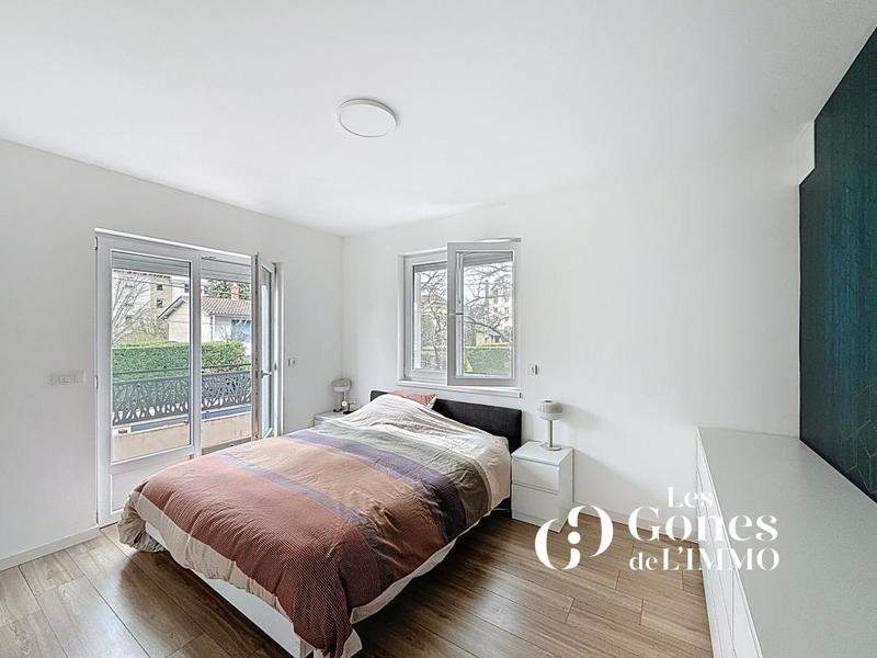 Appartement - 123 m² - 5 pièces