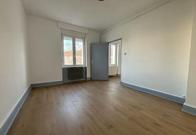 Appartement - 90 m² - 4 pièces