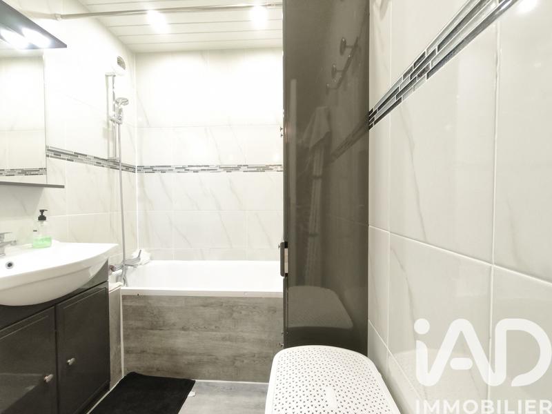 Appartement - 97 m² - 5 pièces