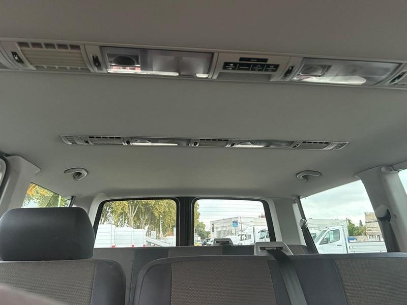 Volkswagen Caravelle 2.0 Tdi 140 Confortline Dsg7 Long 8 Places