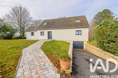 Maison - 163 m² - 5 pièces