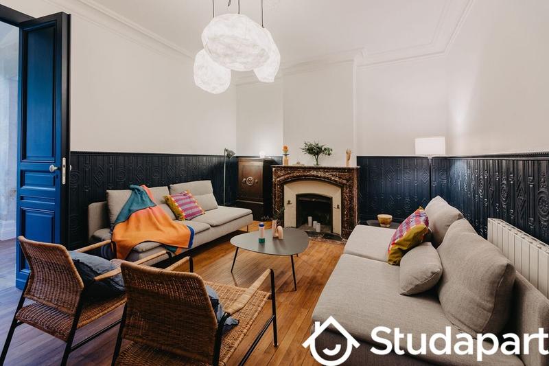 Chambre - 10 m² - 1 pièce