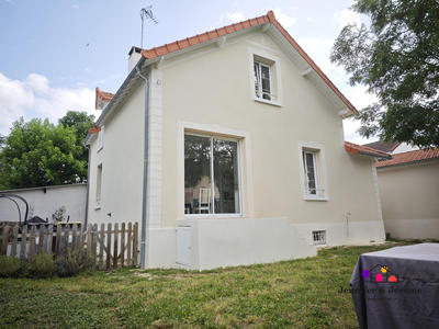 Maison - 100 m² - 5 pièces