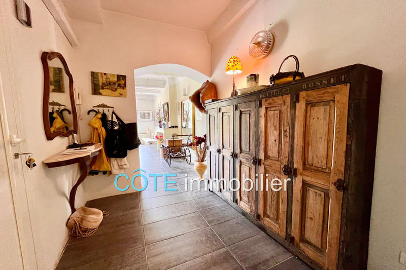 Appartement - 90 m² - 3 pièces