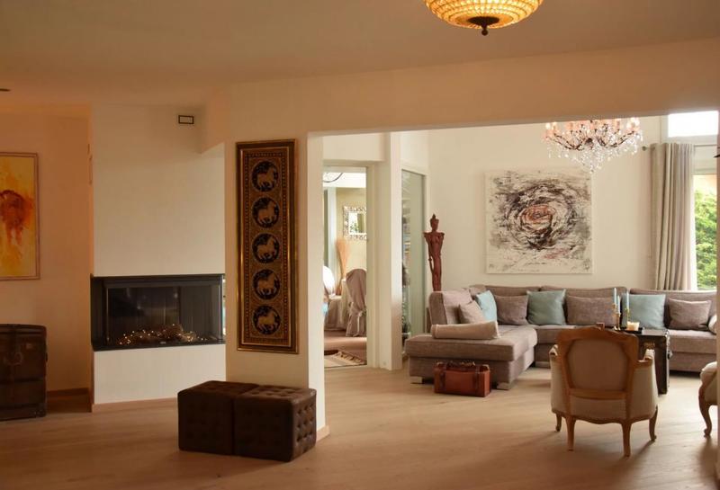 Propriété - 298 m² - 7 pièces