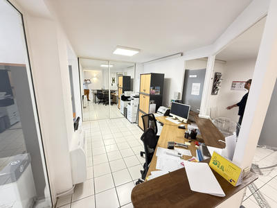 Bureau - 133 m²