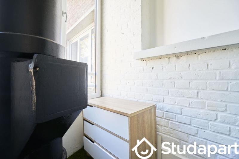 Chambre - 10 m² - 1 pièce