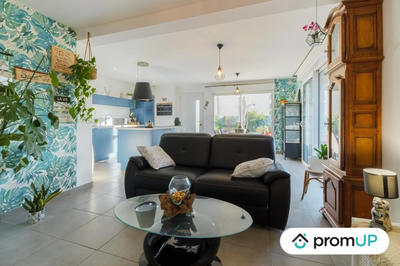 Maison - 93 m² - 4 pièces