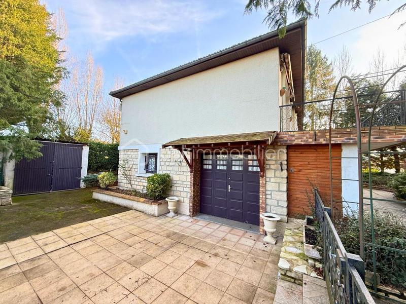 Maison - 105 m² - 5 pièces