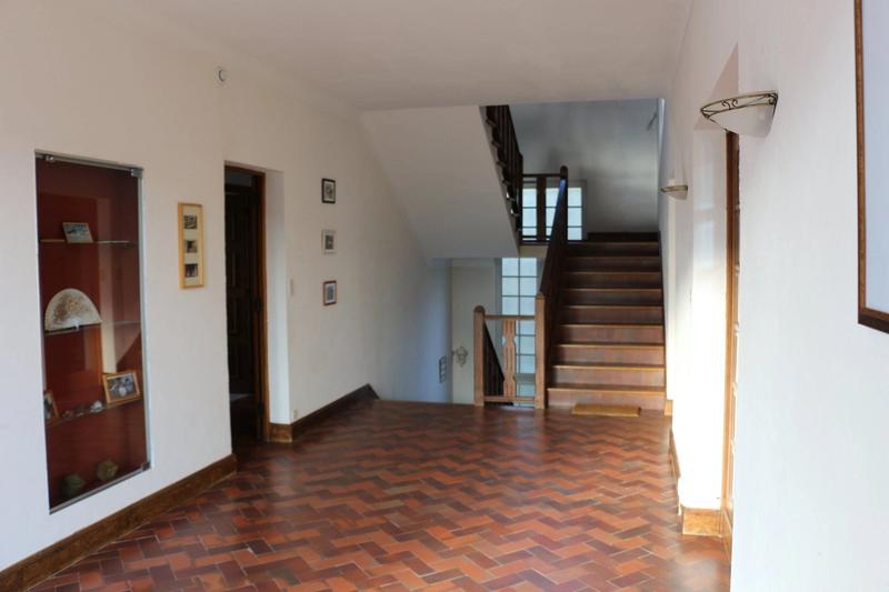 Maison - 400 m² - 13 pièces