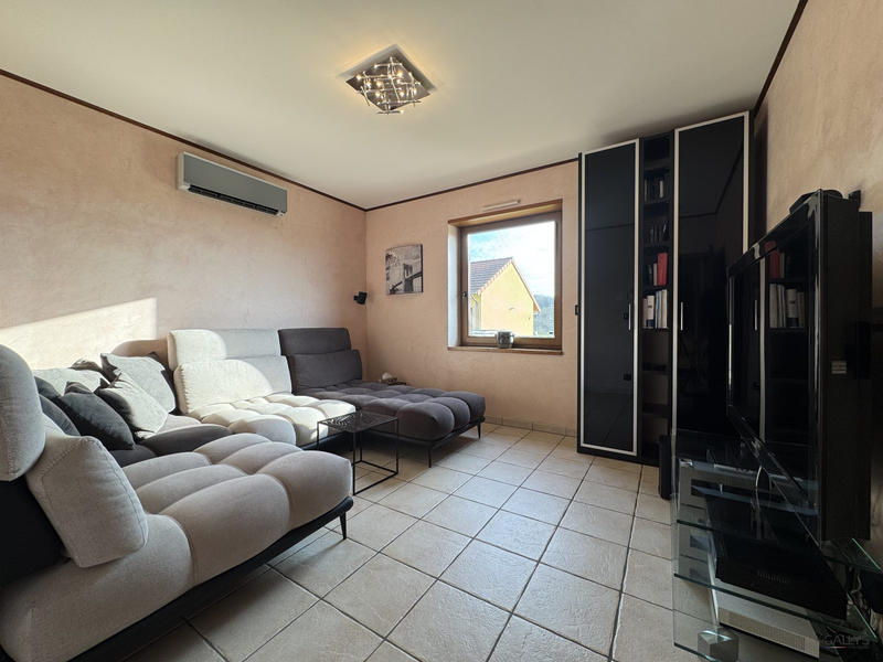 Maison - 150 m² - 8 pièces