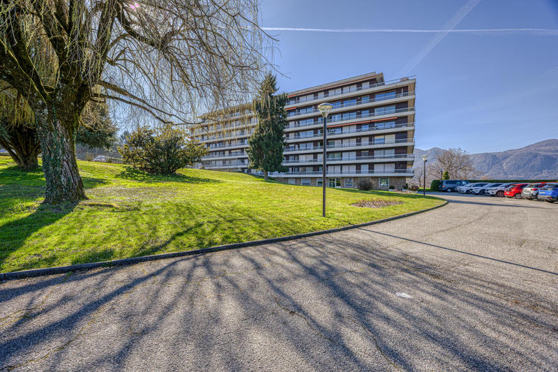 Appartement - 93 m² - 3 pièces