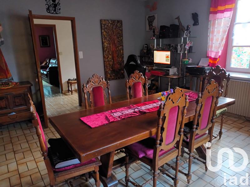 Maison - 240 m² - 10 pièces