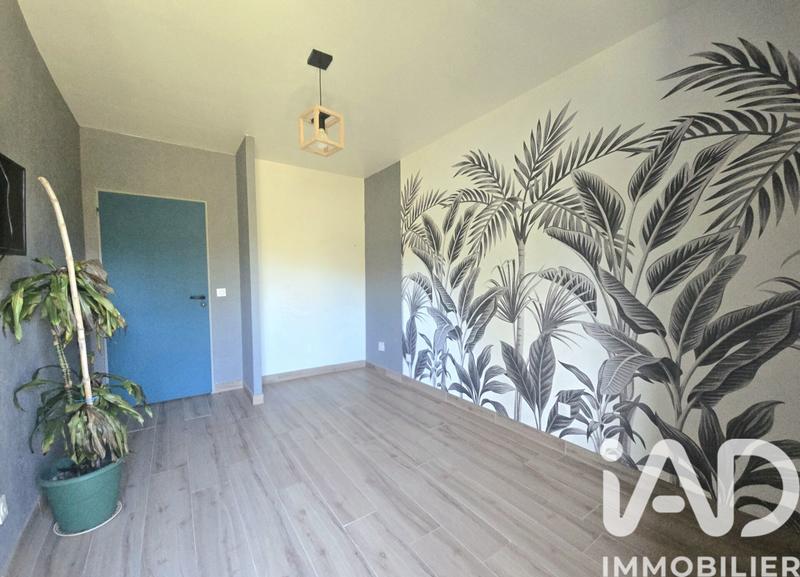 Maison - 120 m² - 4 pièces