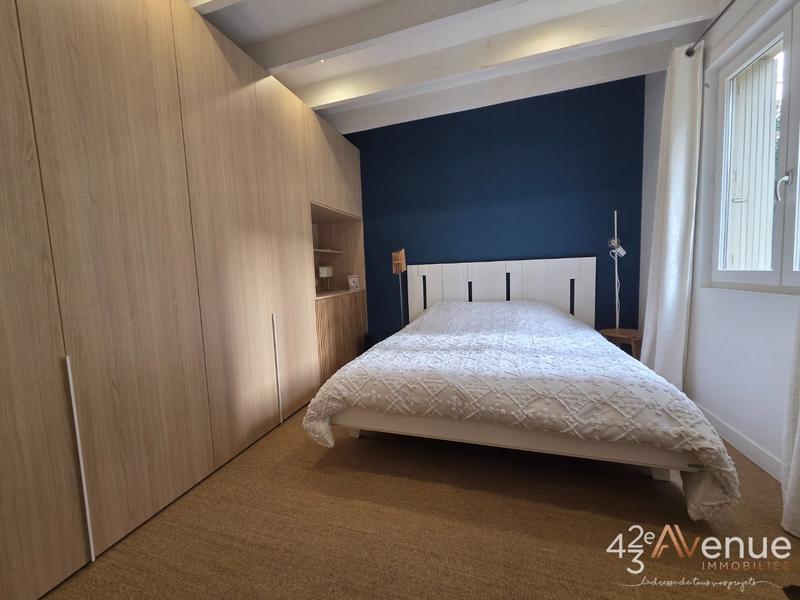 Appartement - 128 m² - 5 pièces