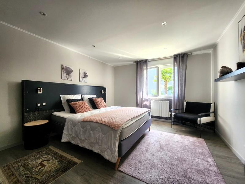 Maison traditionnelle - 156 m² - 4 pièces