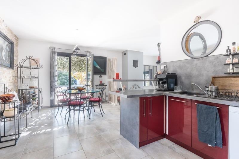 Maison - 100 m² - 4 pièces