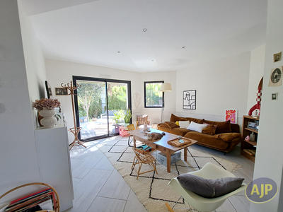 Maison - 133 m² - 4 pièces