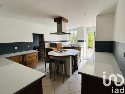 Maison - 180 m² - 6 pièces