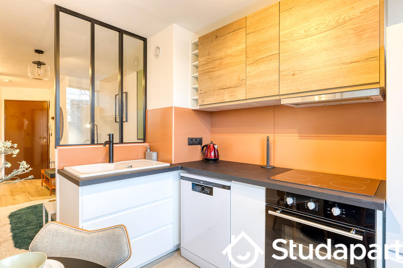 Chambre - 11 m² - 1 pièce