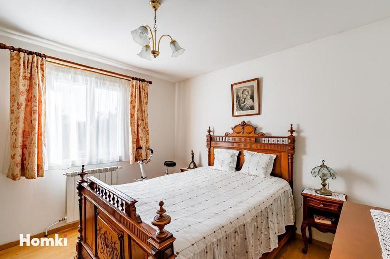 Propriété - 106 m² - 5 pièces