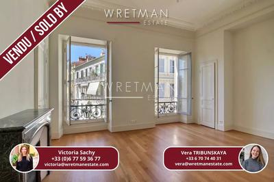 Appartement - 170 m² - 7 pièces