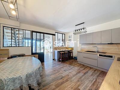 Appartement - 120 m² - 4 pièces