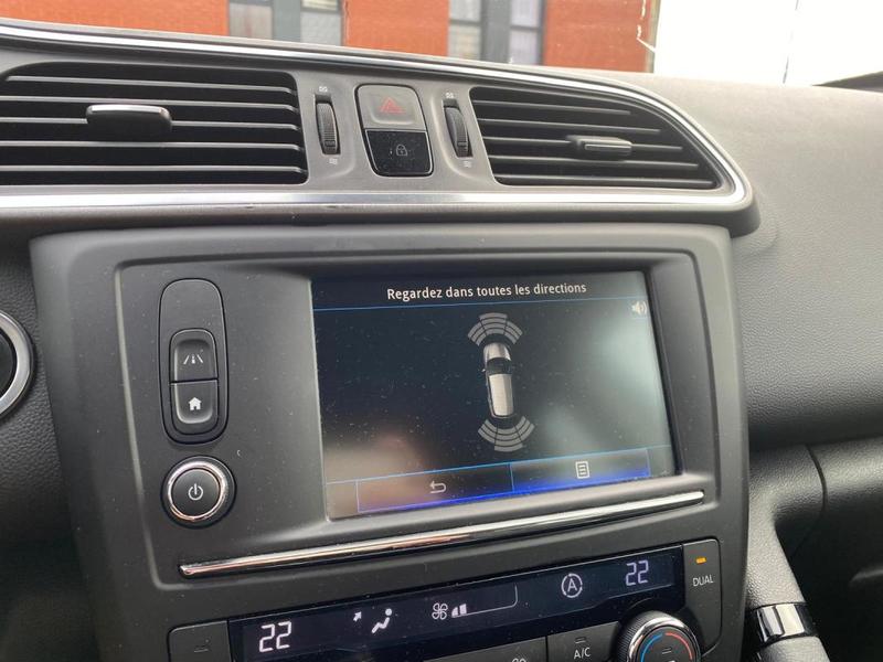 Renault Kadjar Business 1.5dci 110cv Radars Av-Ar/Clim Bizone/Attelage/Roue de Secours