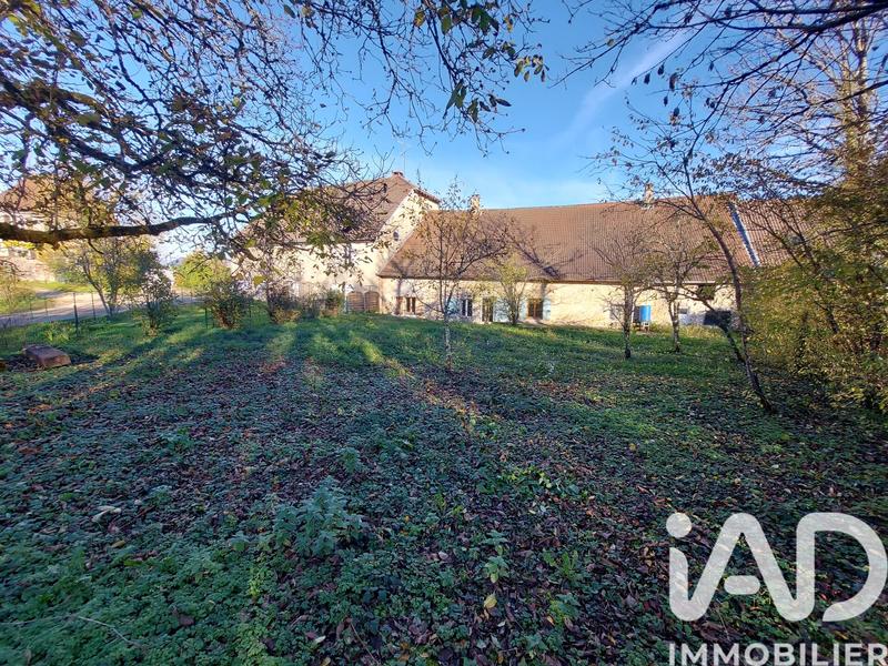 Maison de village - 118 m² - 4 pièces