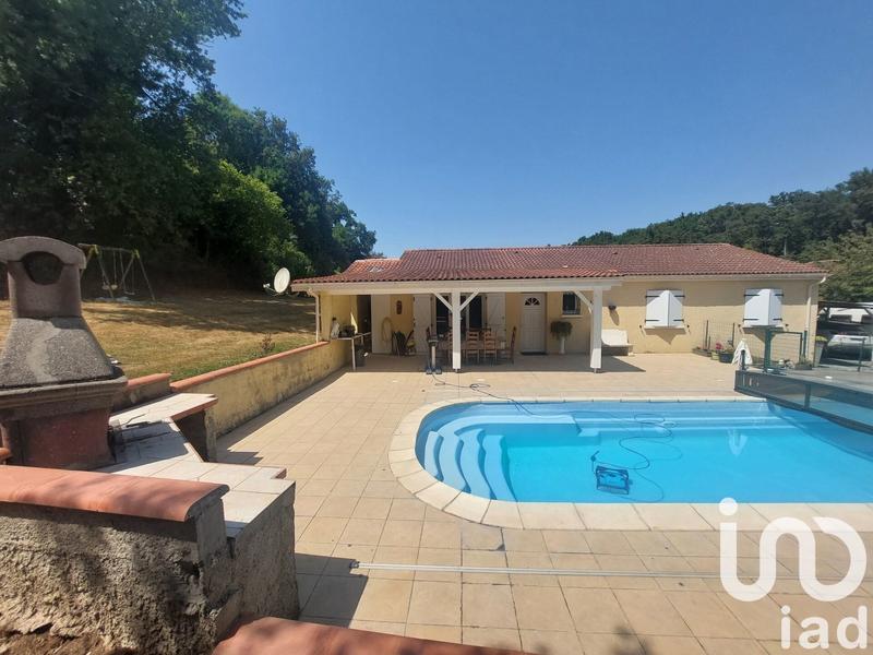 Maison - 102 m² - 4 pièces