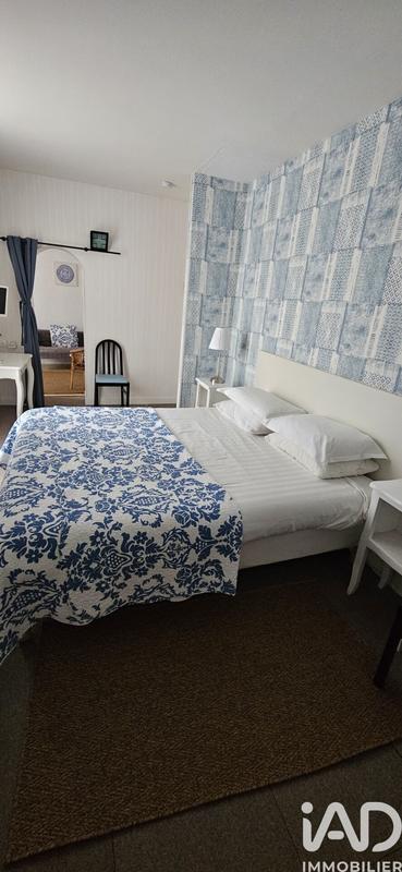 Maison - 356 m² - 15 pièces