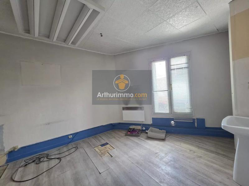 Immeuble - 140 m² - 8 pièces