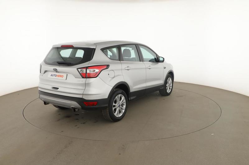 Ford Kuga 1.5 EcoBoost Titanium 4x2 150 ch