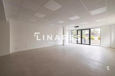 Local commercial - 63 m² - 1 pièce
