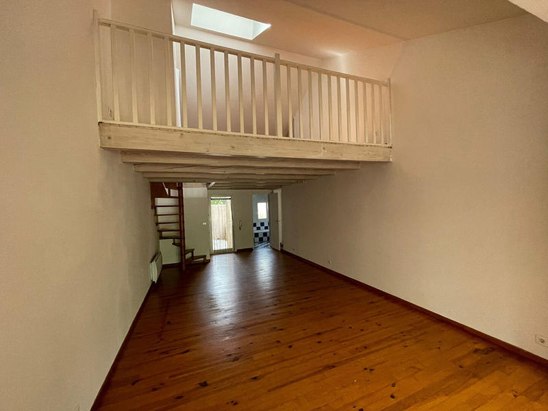 Appartement - 62 m² - 2 pièces