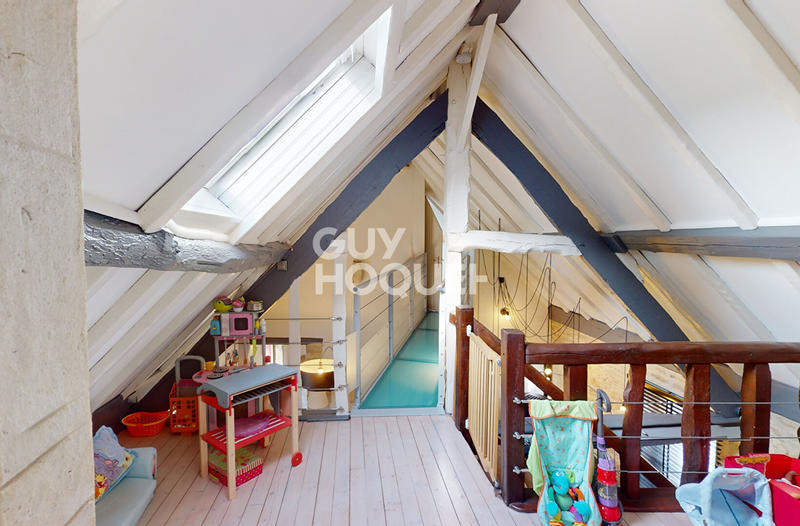 Maison - 163 m² - 7 pièces